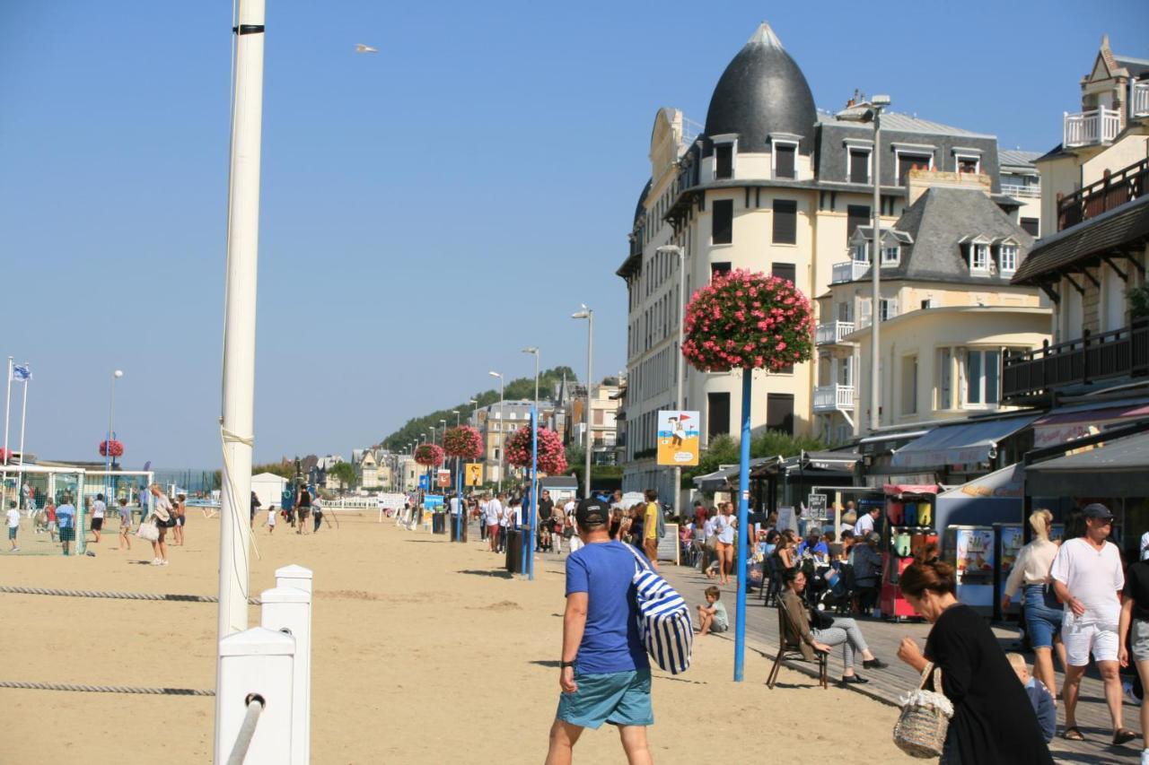Studio En Plein Coeur De Trouville Exterior foto